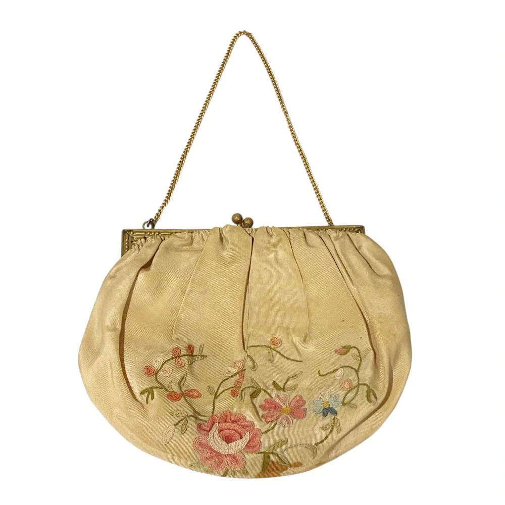 Vintage‎ Satin Embroidered Floral Kiss Lock Chain Evening Pouch Made in France